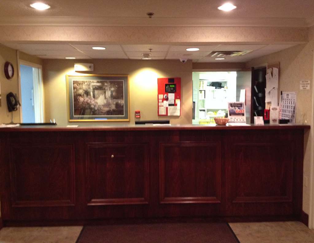 Country Hearth Inn & Suites Willard Interieur foto
